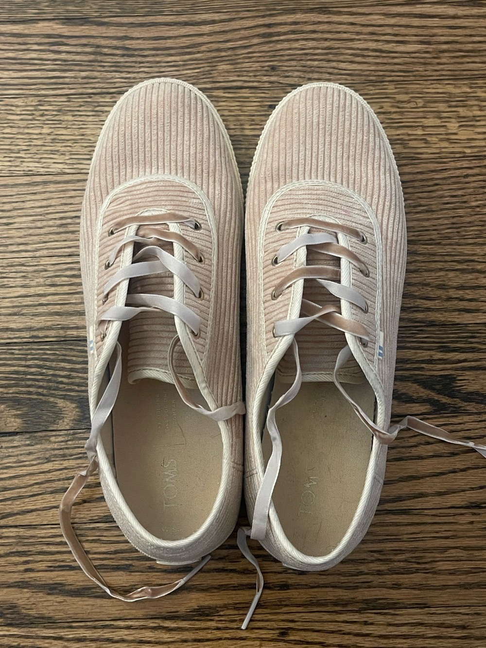 Toms Women's Carmel Corduroy Tan Oxford Sneaker